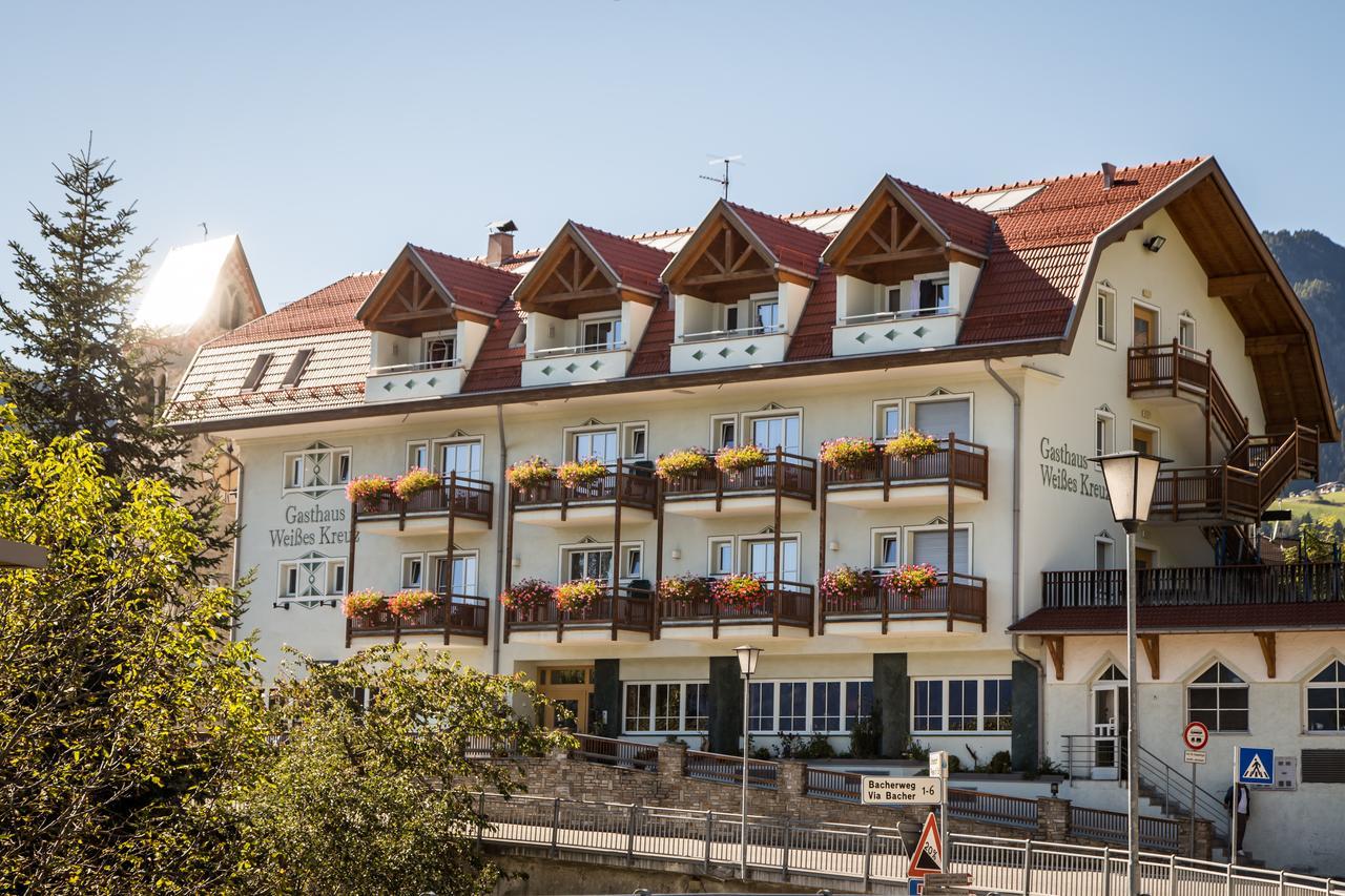 Gasthaus Zum Weissen Kreuz Lazfons Екстериор снимка
