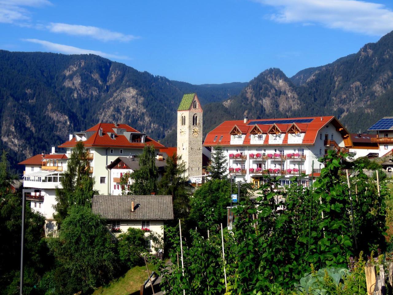 Gasthaus Zum Weissen Kreuz Lazfons Екстериор снимка