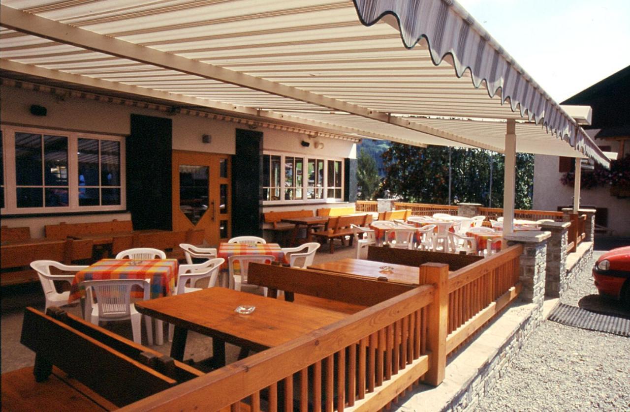 Gasthaus Zum Weissen Kreuz Lazfons Екстериор снимка
